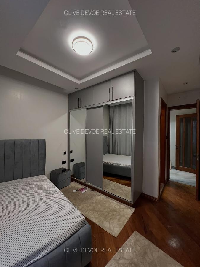 5 Bed House with En Suite in Runda - 15