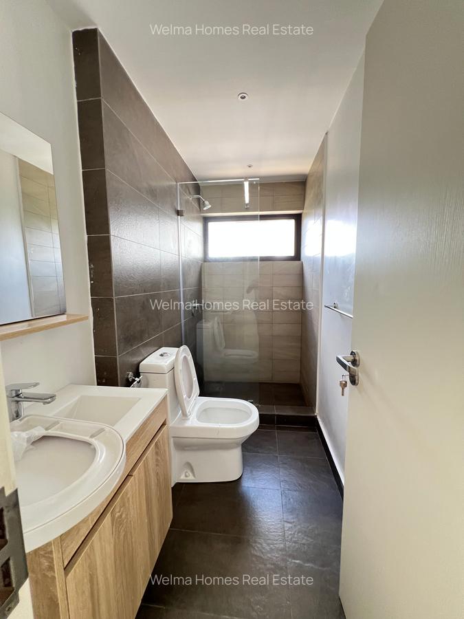 2 Bed Apartment with En Suite in Lavington - 13