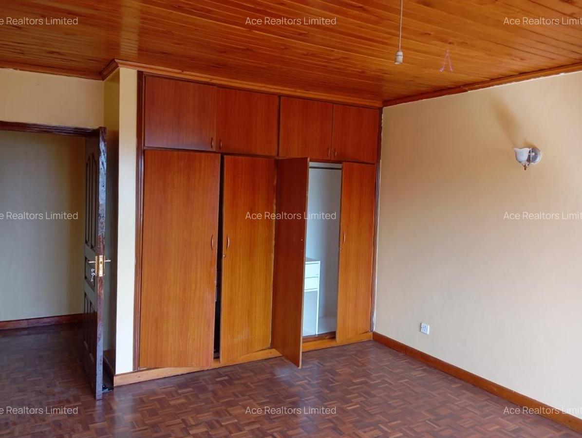 4 Bed Apartment with En Suite at Lavington - 11