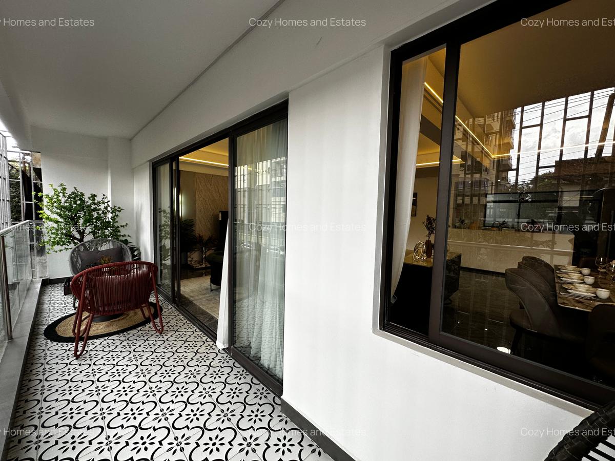 4 Bed Apartment with En Suite at Parklands - 6