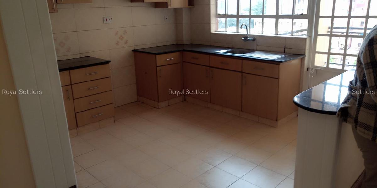 1 Bed Apartment with En Suite at Stima Lane - 8