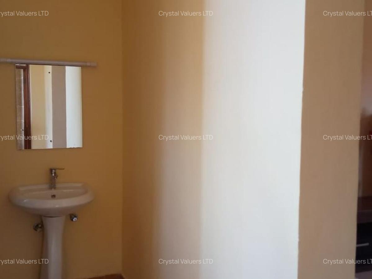 3 Bed House with En Suite at Kenpipe Gardens - 14