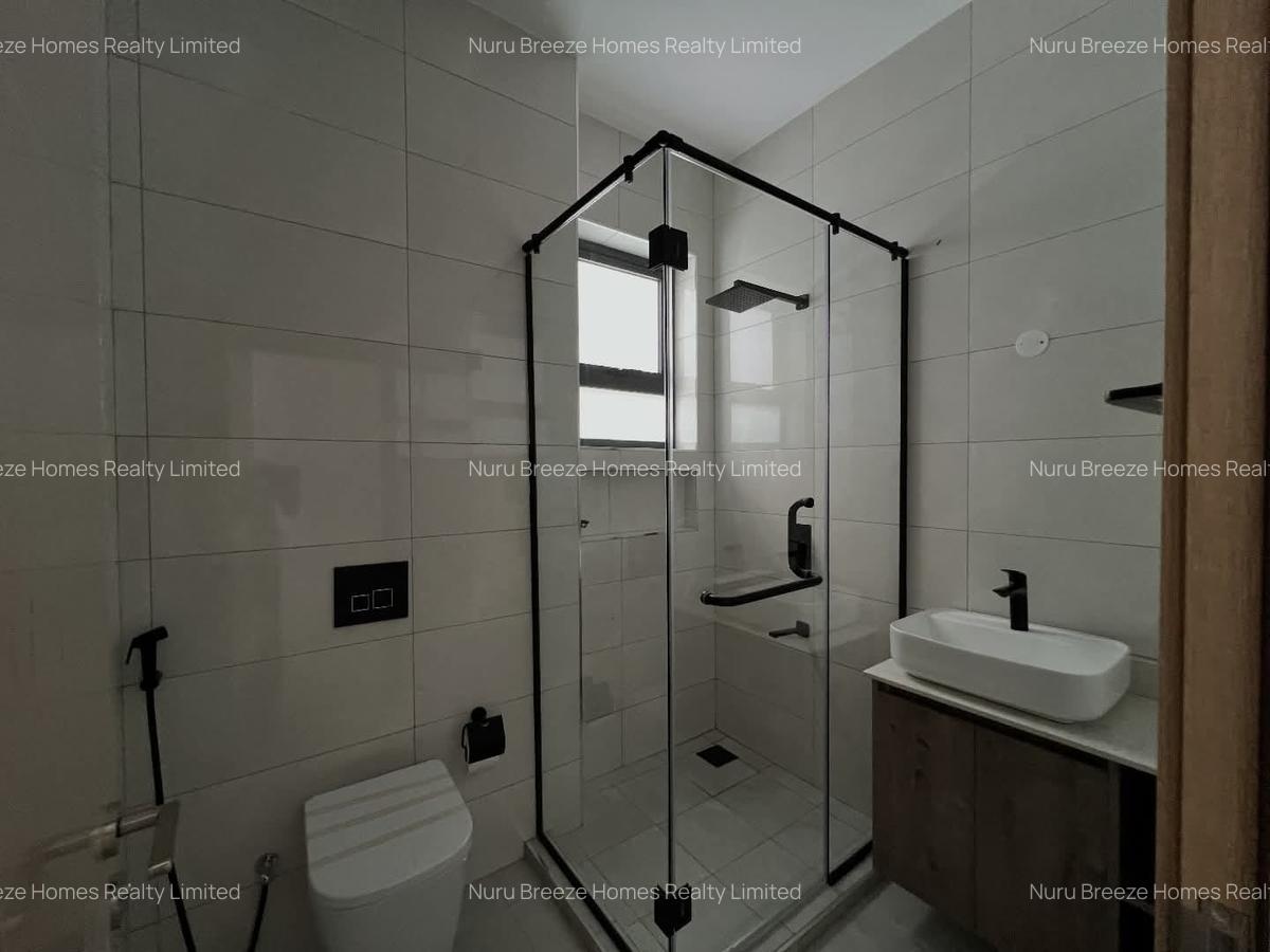 2 Bed Apartment with En Suite in Brookside - 14