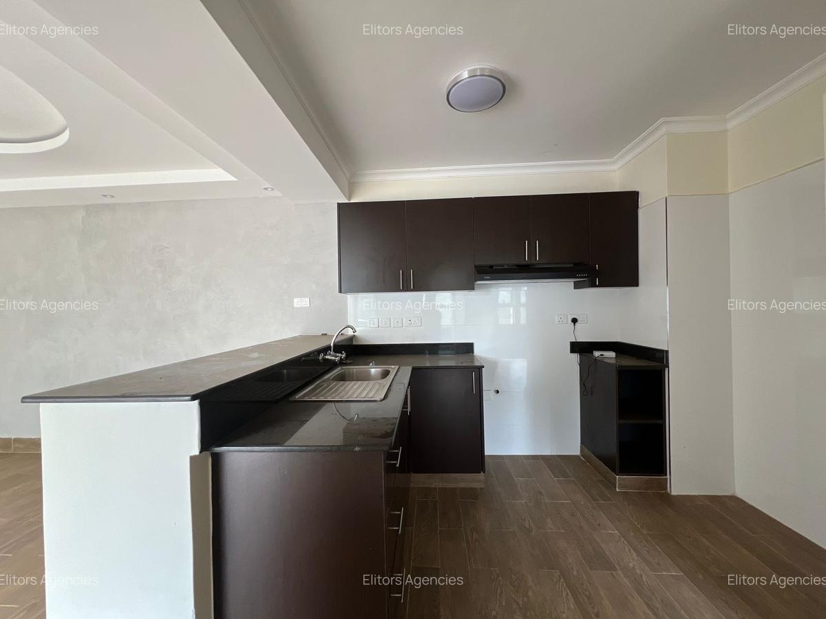 2 Bed Apartment with En Suite at Kirawa Road - 4