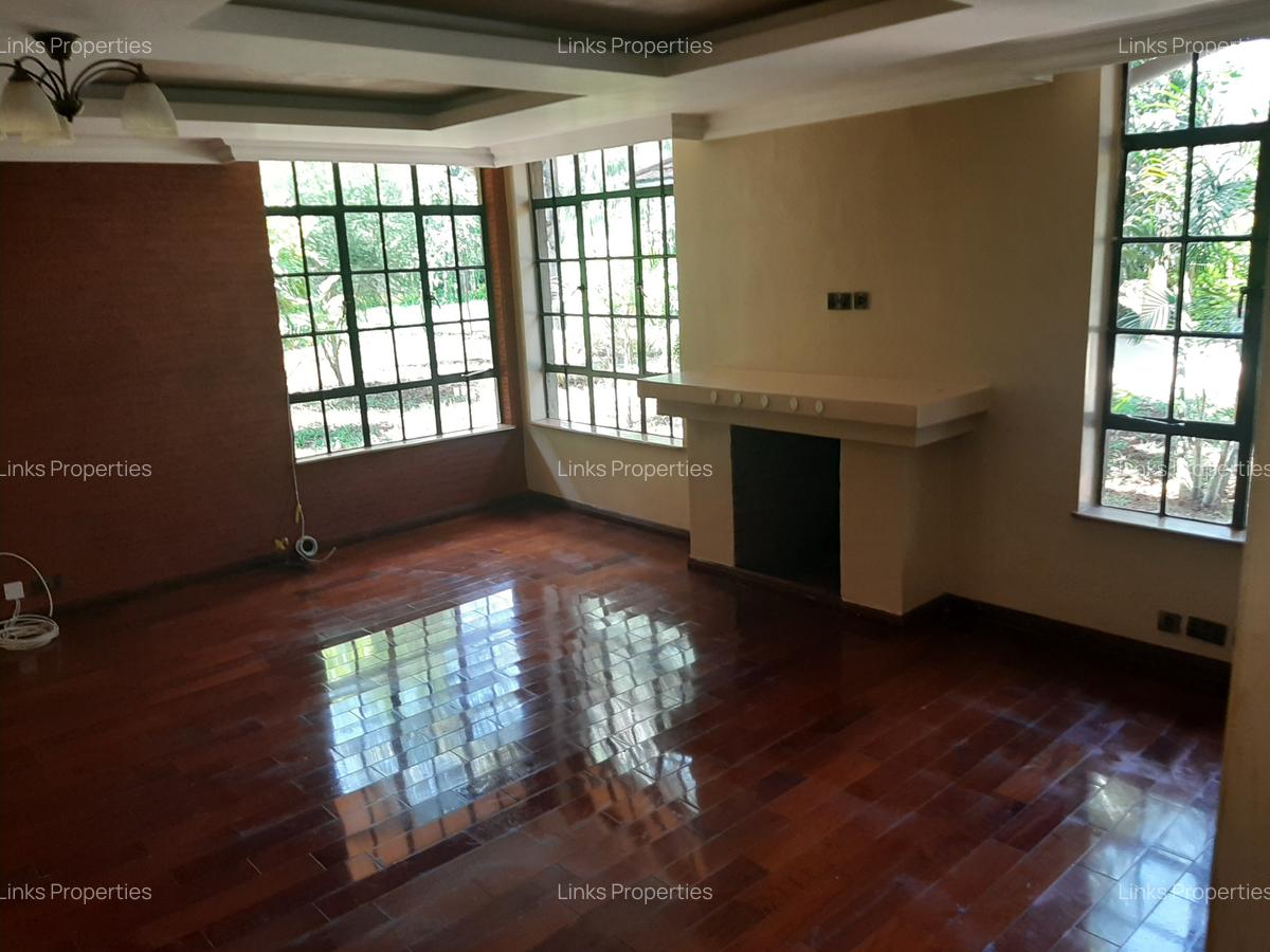 4 Bed Townhouse with En Suite at Karen - 4