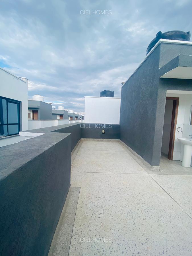 4 Bed Villa with En Suite at Eastern Bypass - 20