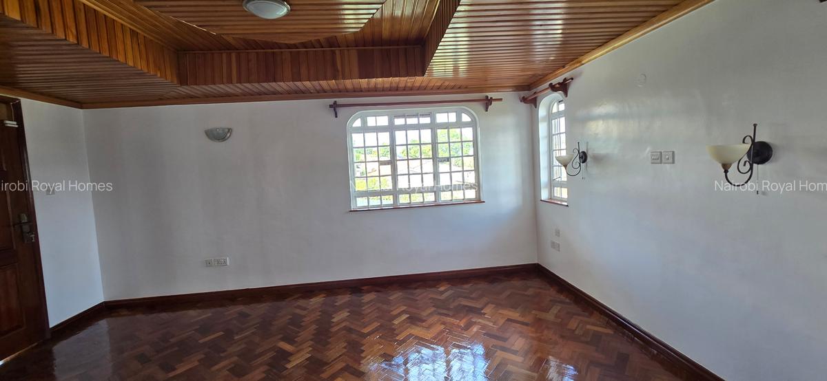 5 Bed House with En Suite at Nyari Redhil Road - 12