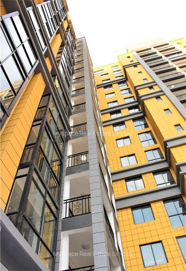 Serviced 2 Bed Apartment with En Suite in Kilimani - 11