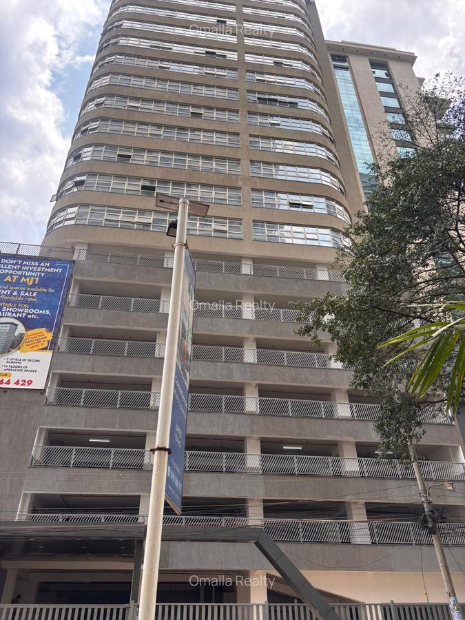 800 ft² Office with Service Charge Included in Westlands Area - 3