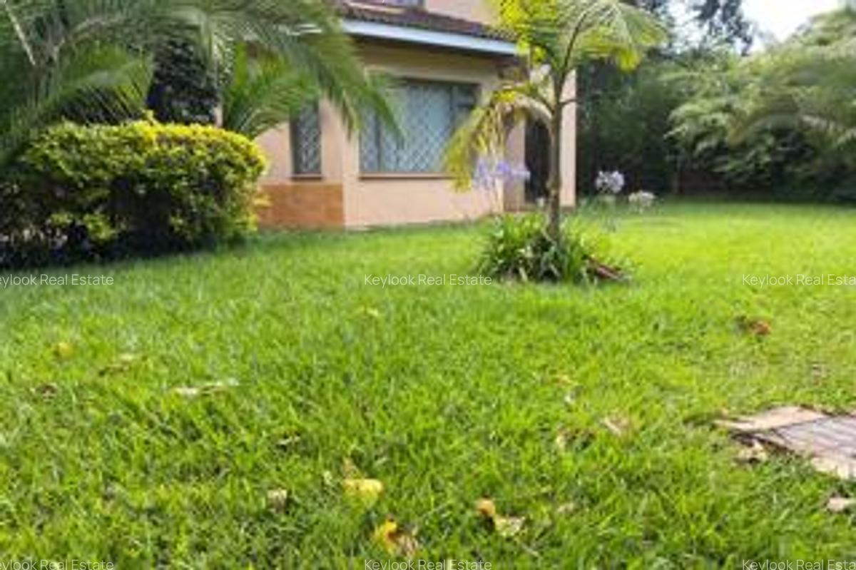 4 Bed Townhouse with En Suite at Lavington Green - 1