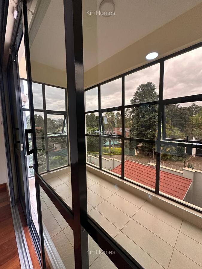 6 Bed Townhouse with En Suite in Loresho - 4