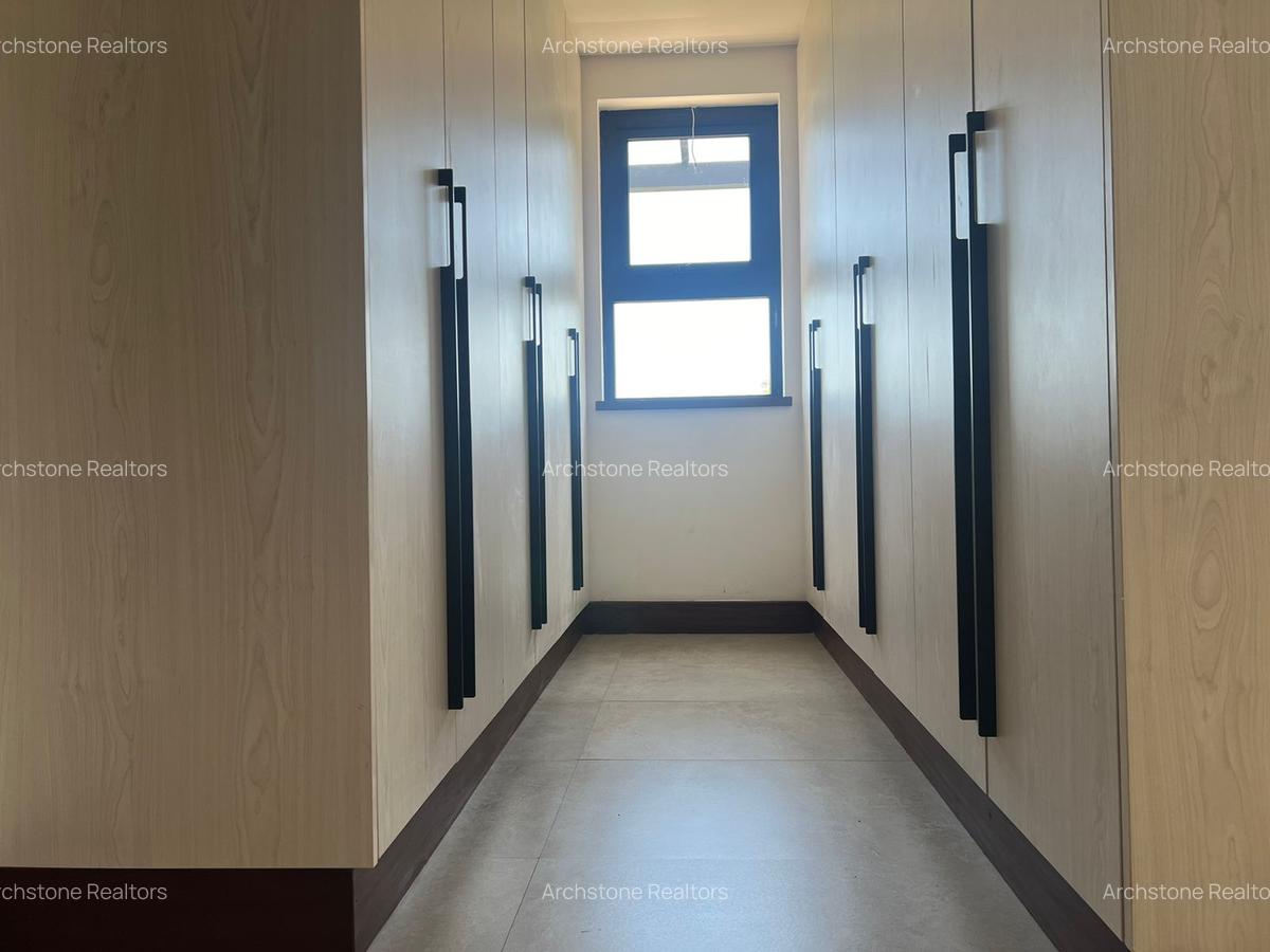 4 Bed Townhouse with Staff Quarters in Kitisuru - 4