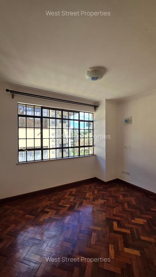3 Bed Apartment with En Suite at Mbaazi Lane - 5