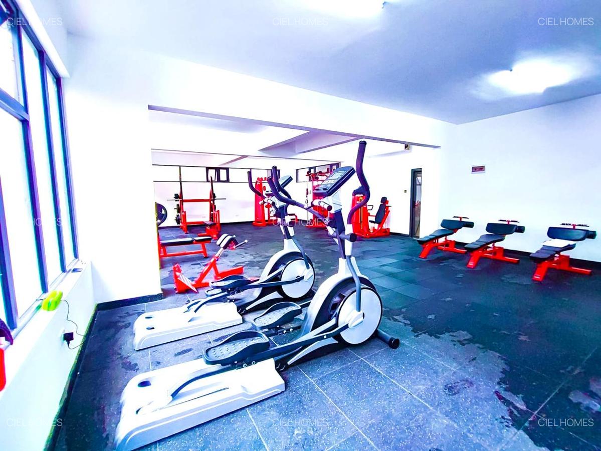 Serviced 1 Bed Apartment with En Suite at Wood Avenue - 15