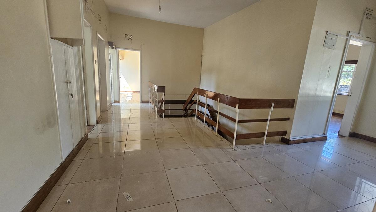 6 Bed House with En Suite at James Gichuru - 16