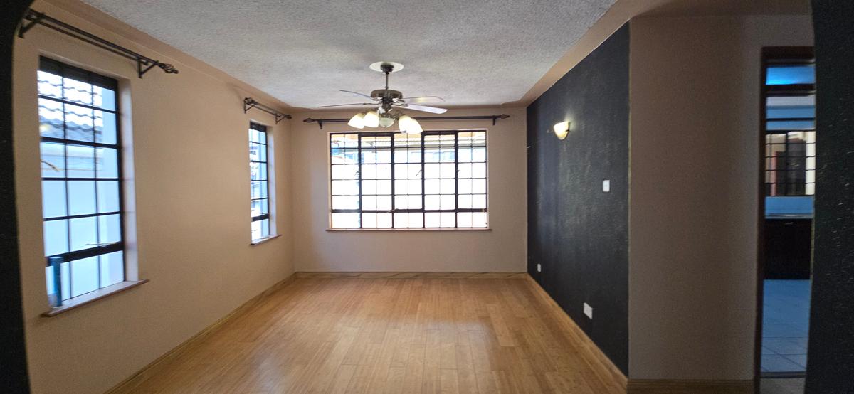 5 Bed Townhouse with En Suite at Kabasiran Avenue - 18