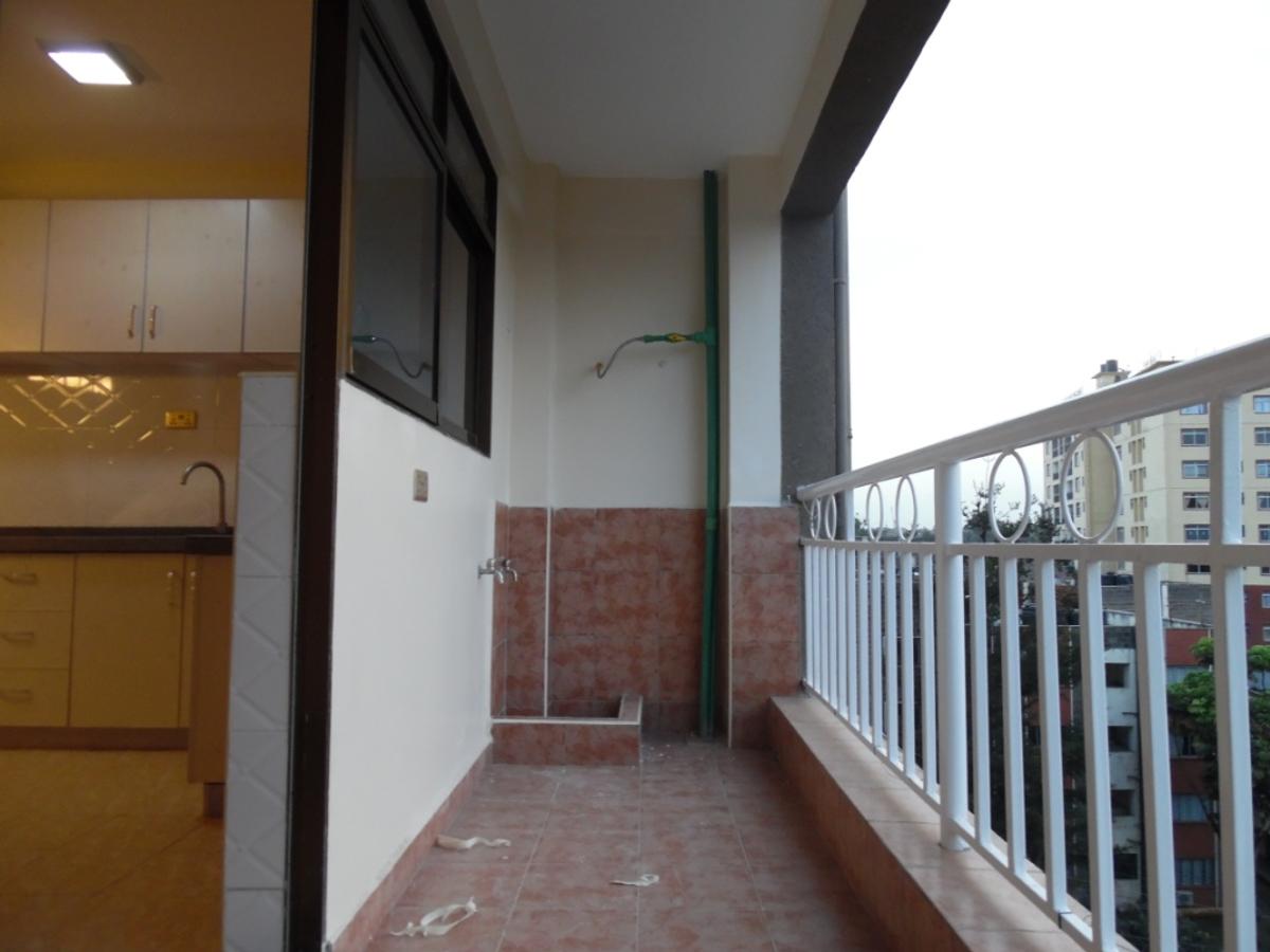 2 Bed Apartment with En Suite at Kilimani - 4