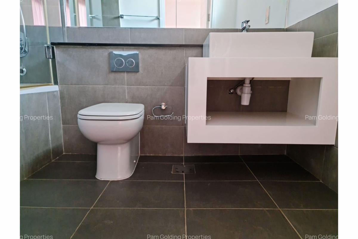 2 Bed Apartment with En Suite in Thika Road - 15