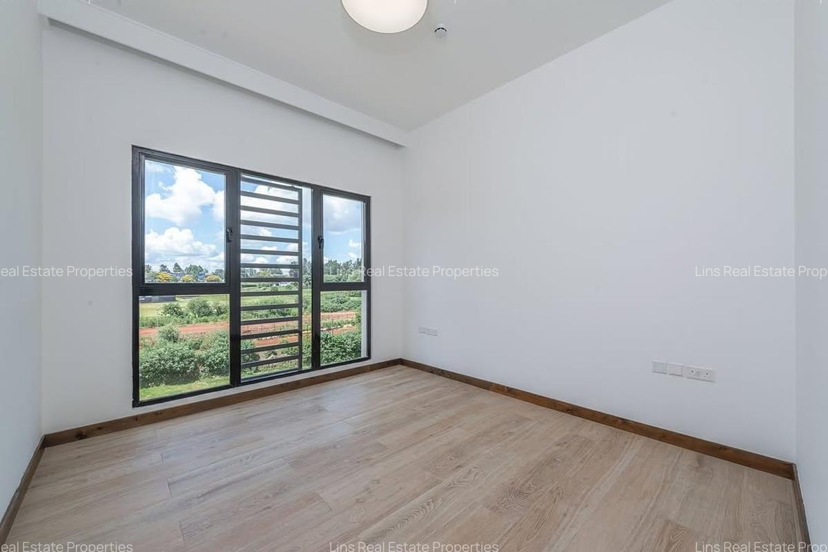 2 Bed Apartment with En Suite in Rosslyn - 4
