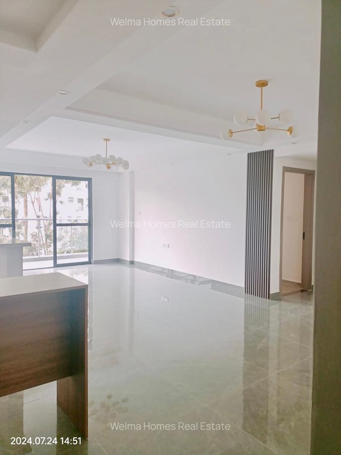 2 Bed Apartment with En Suite in Riverside - 4