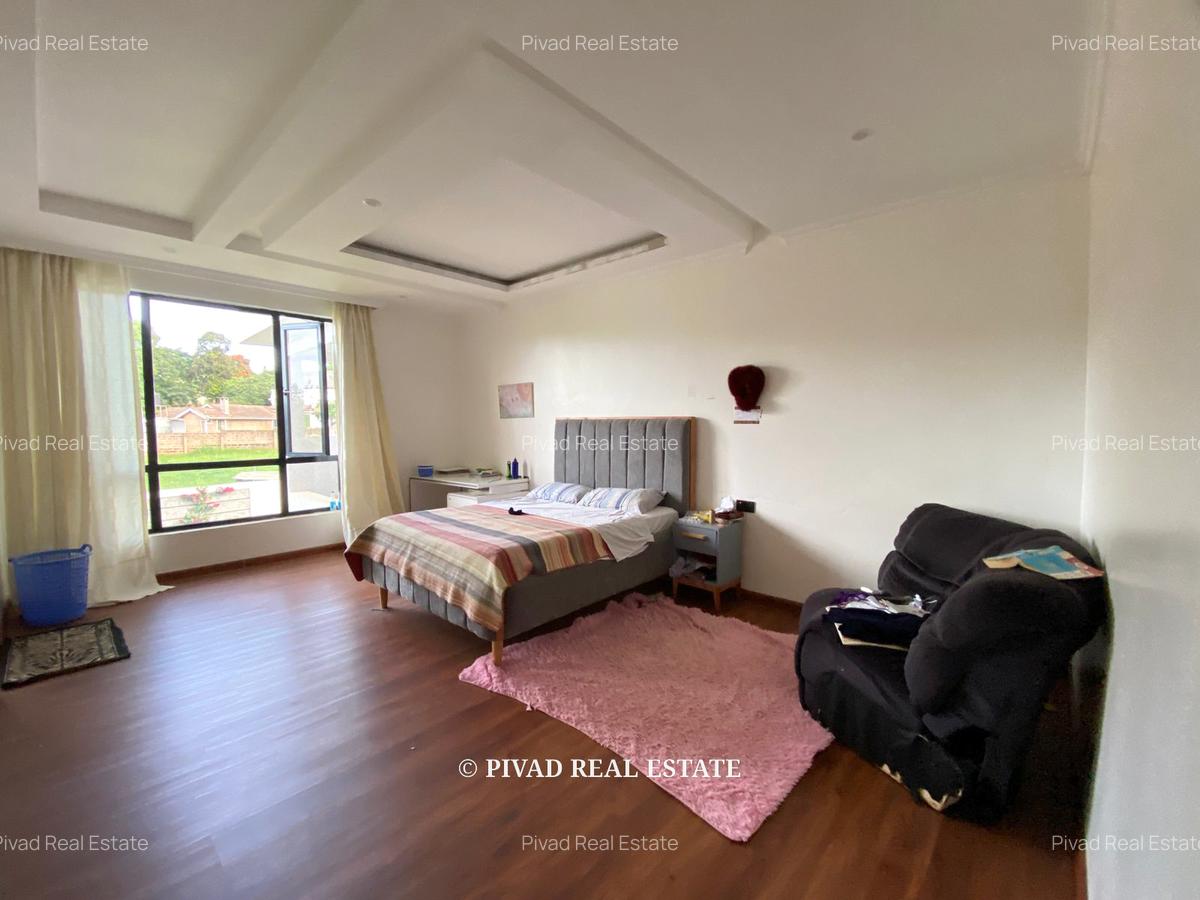 5 Bed House with Garden in Runda - 5