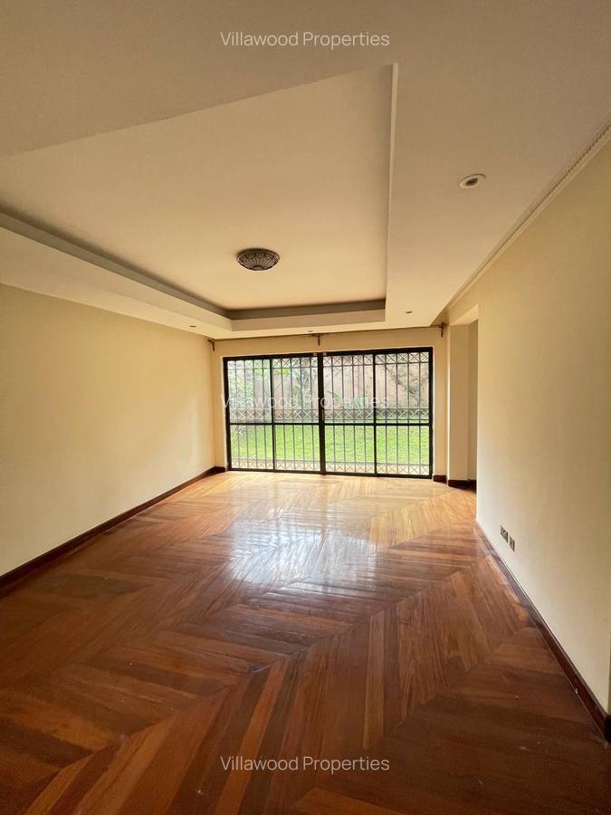 5 Bed Townhouse with En Suite in Lavington - 4