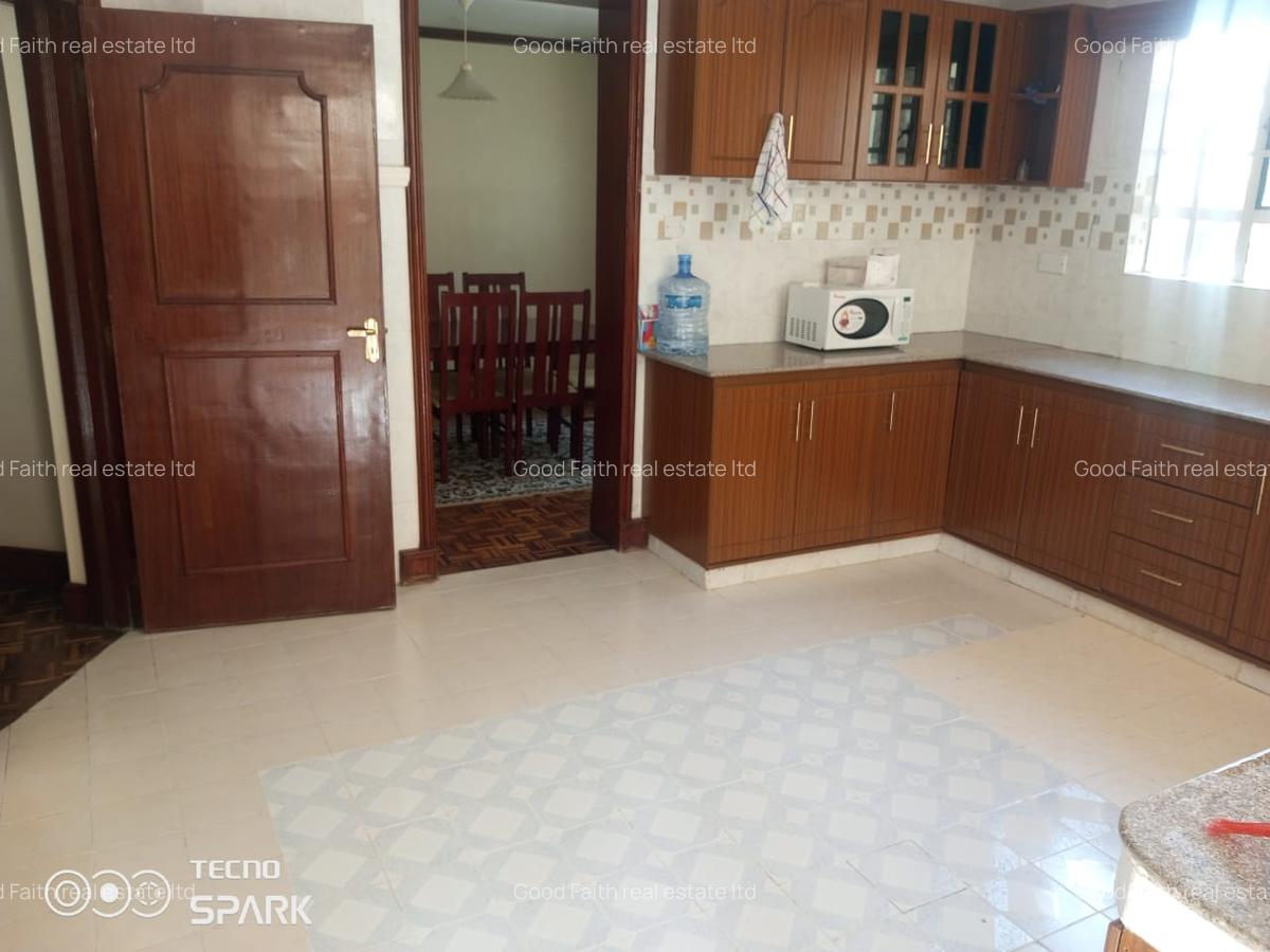 4 Bed House with En Suite in Runda - 5