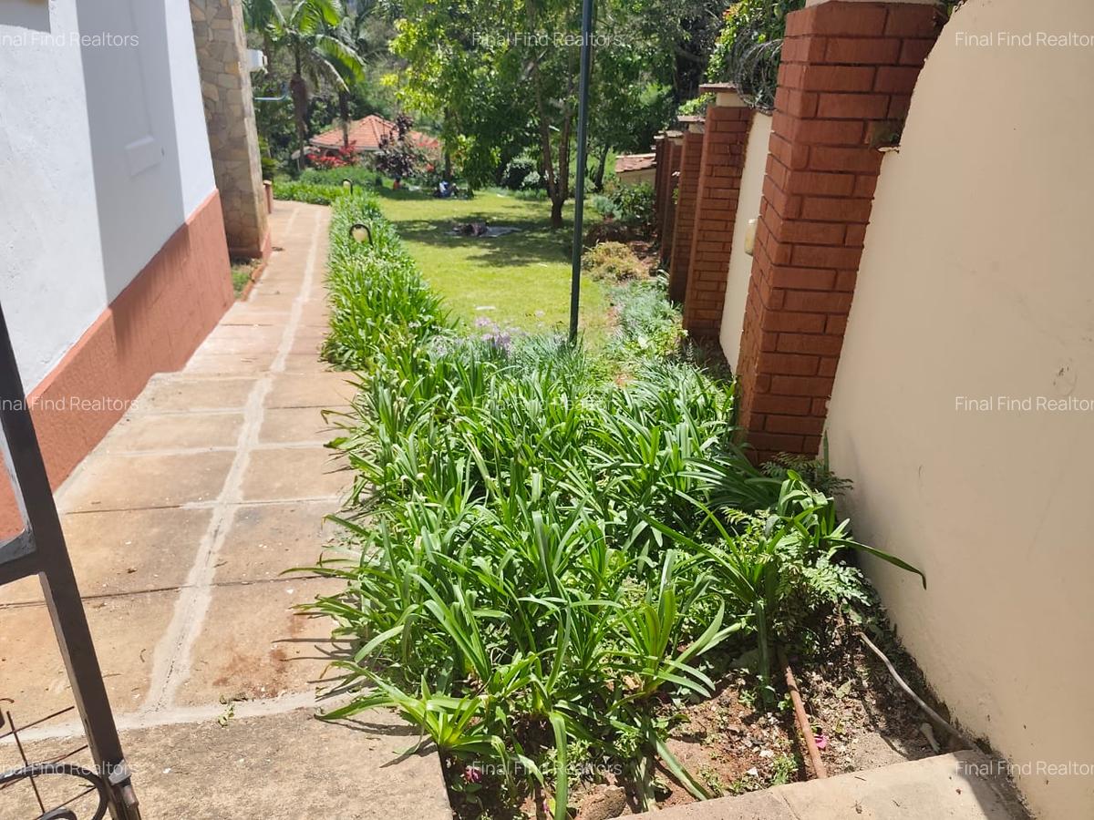 6 Bed House with Staff Quarters in Runda - 15