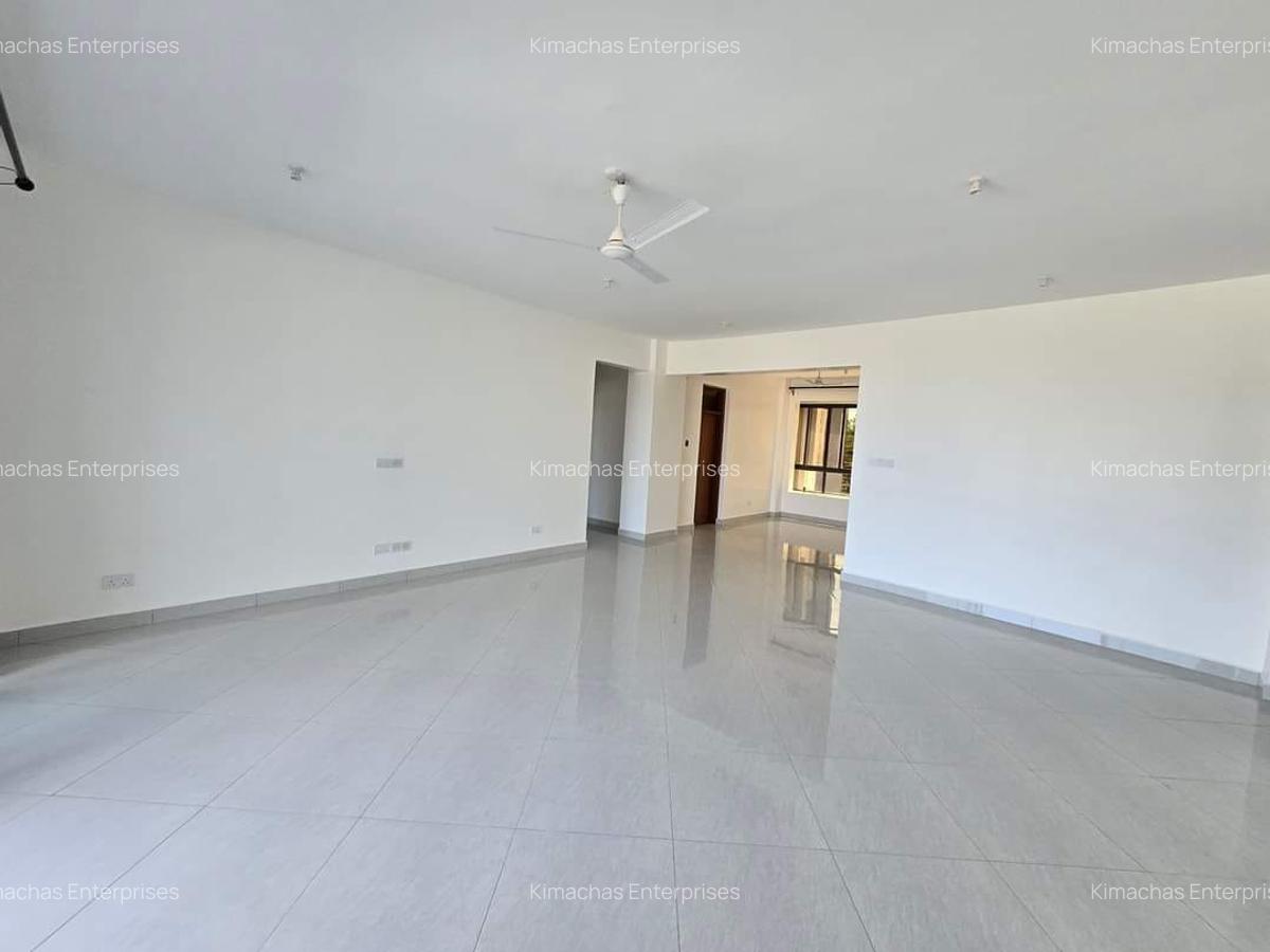 3 Bed Apartment with En Suite at Mt Kenya Road Nyali - 5