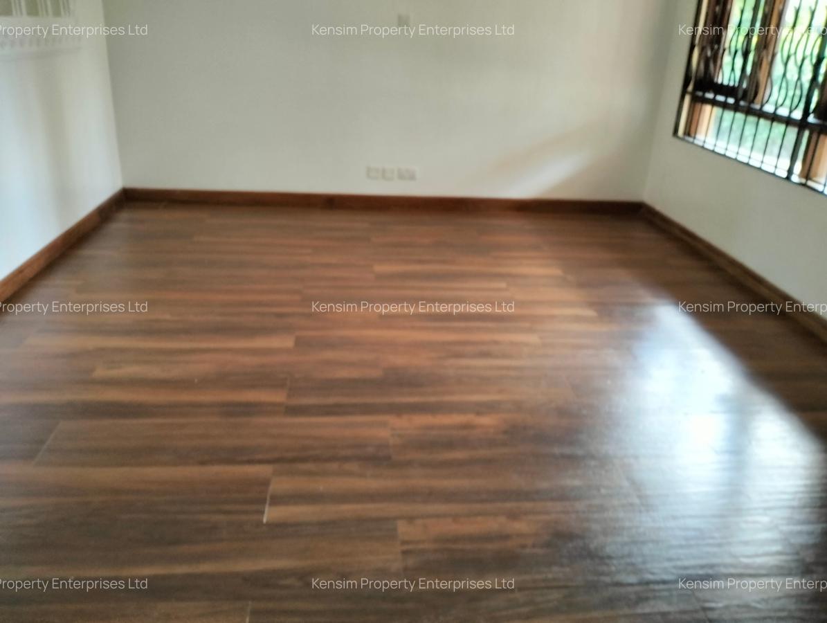 4 Bed Townhouse with En Suite in Runda - 9