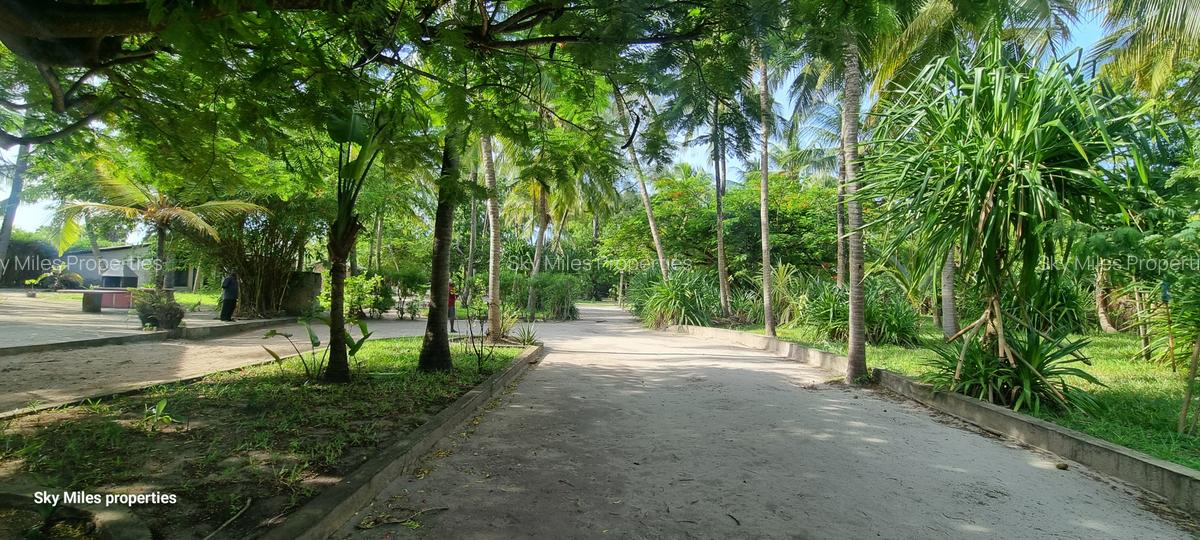 3 Bed House with En Suite at Kanamai - 8