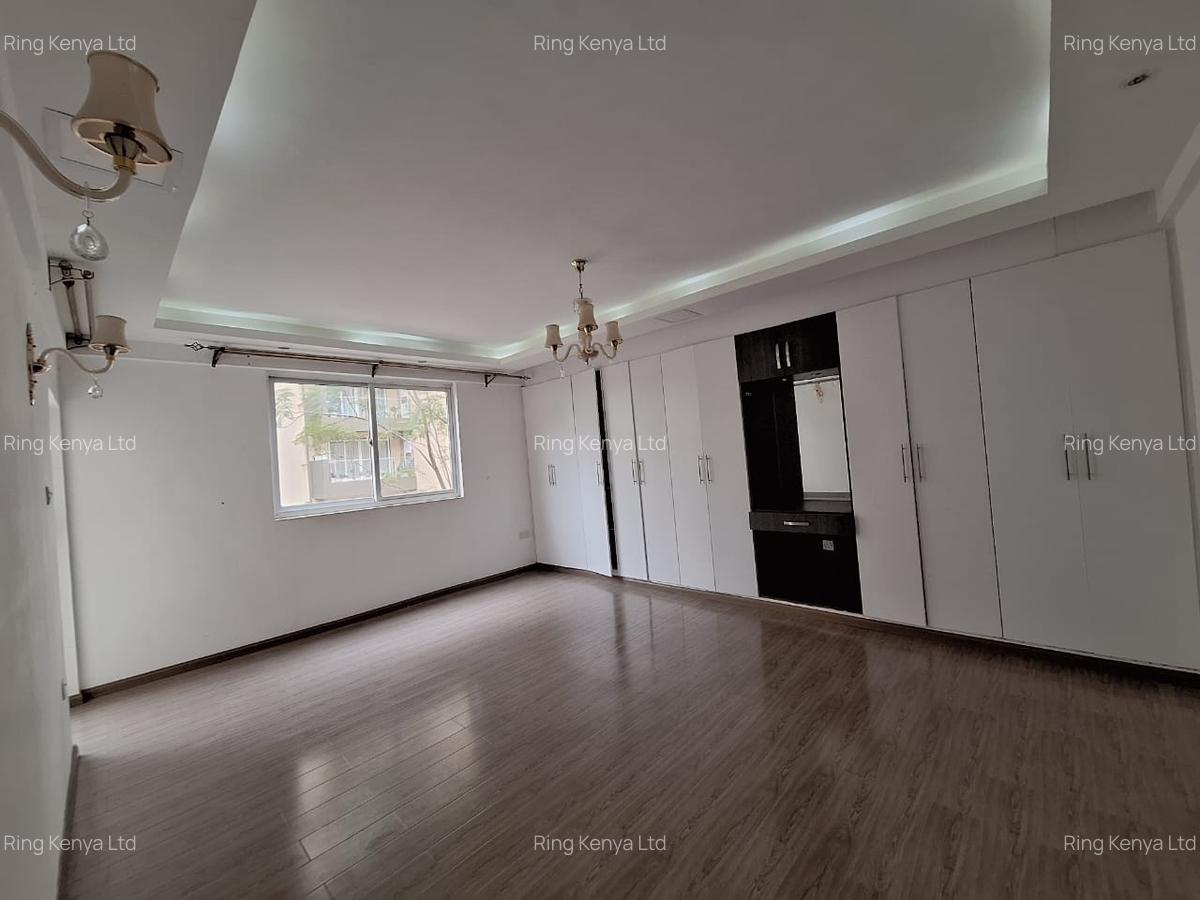 3 Bed Apartment with En Suite in Westlands Area - 9