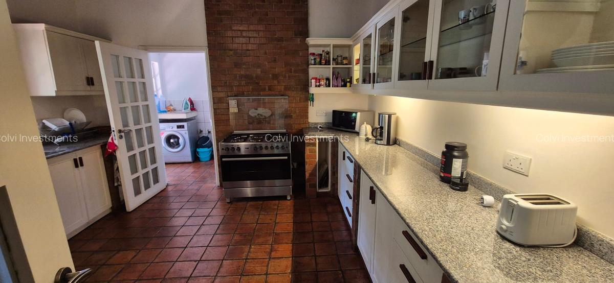 3 Bed House with En Suite in Gigiri - 2