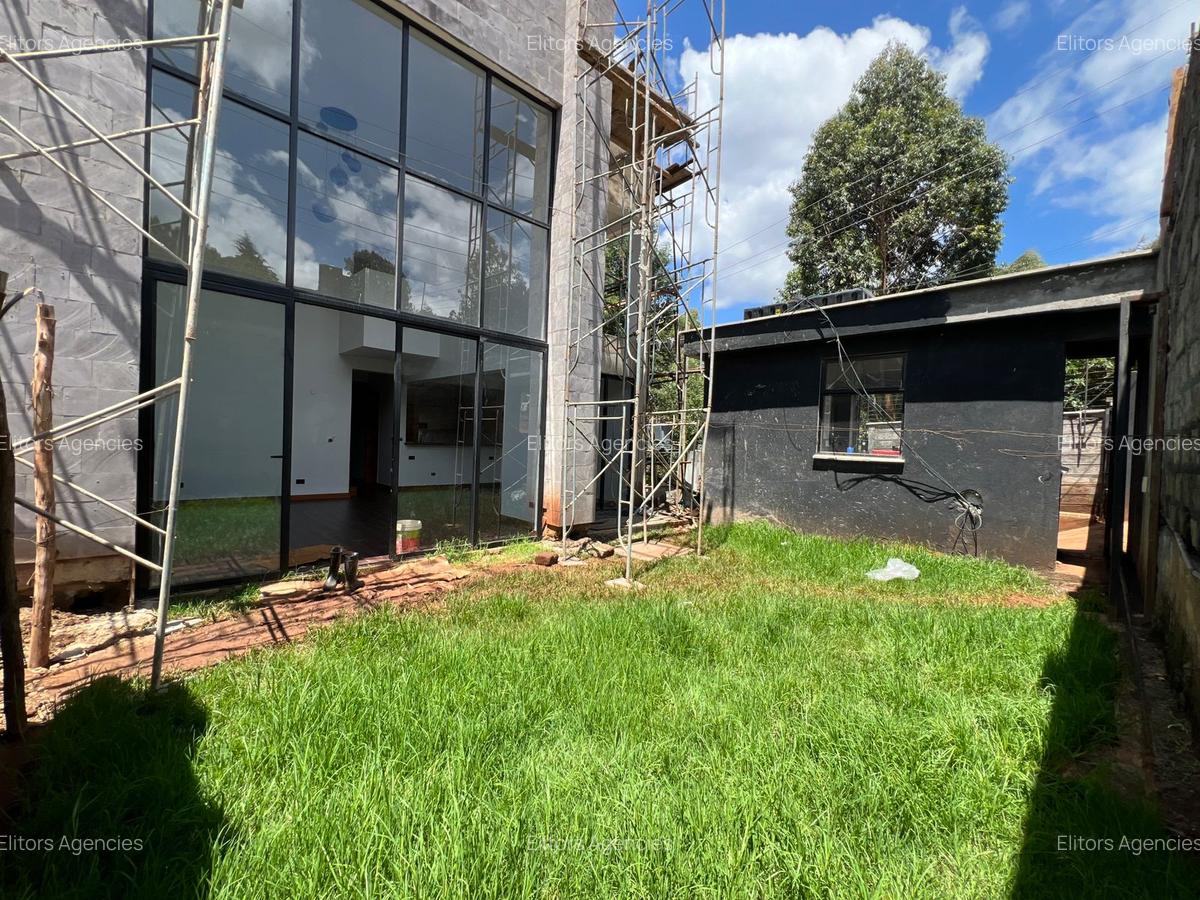 4 Bed Townhouse with En Suite at Kirawa Road - 19