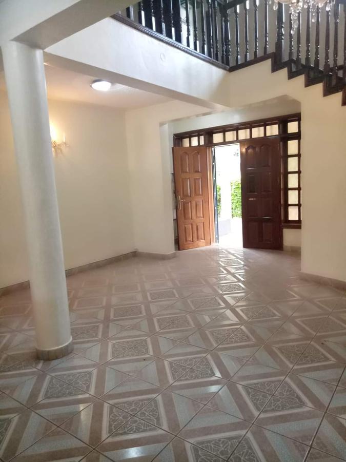 6 Bed House with En Suite at Runda - 4