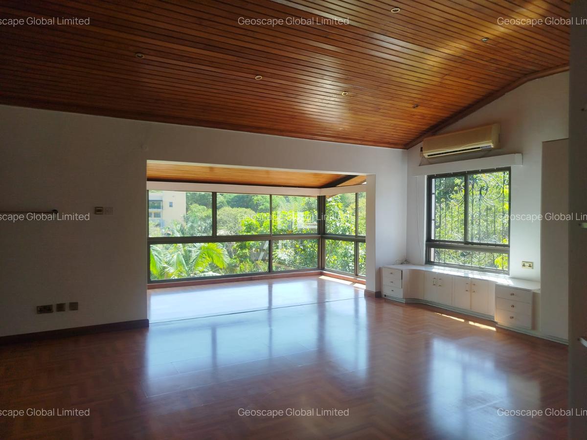 6 Bed House with En Suite in Gigiri - 13