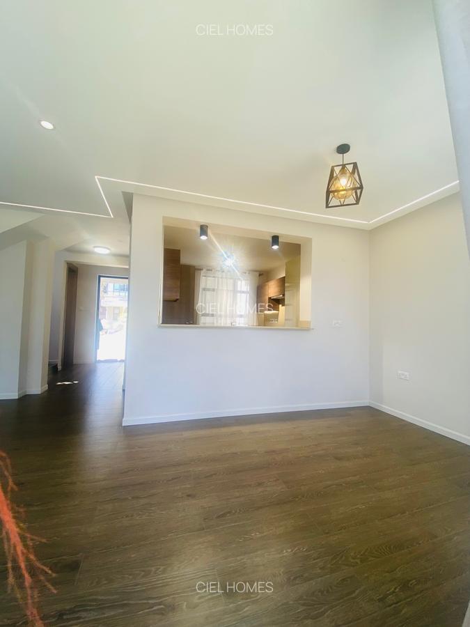 3 Bed Villa with Staff Quarters in Gikambura - 3