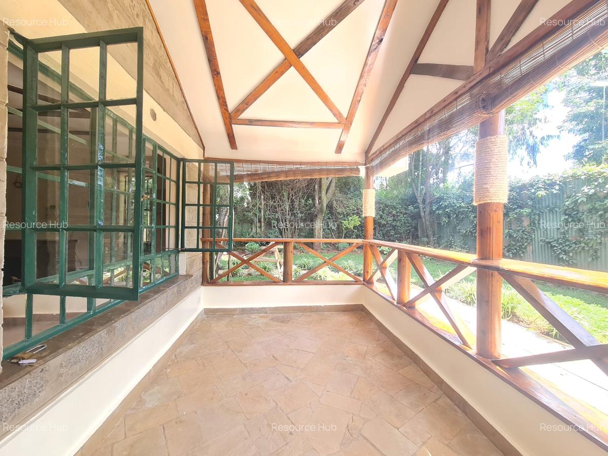 2 Bed House with Garden at Hardy Area - 5