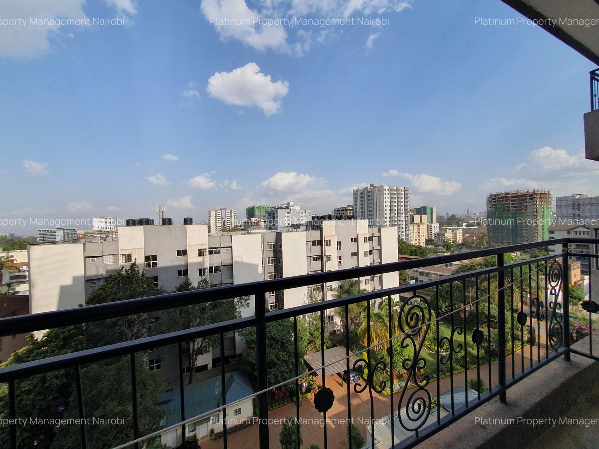 3 Bed Apartment with En Suite in Parklands - 2