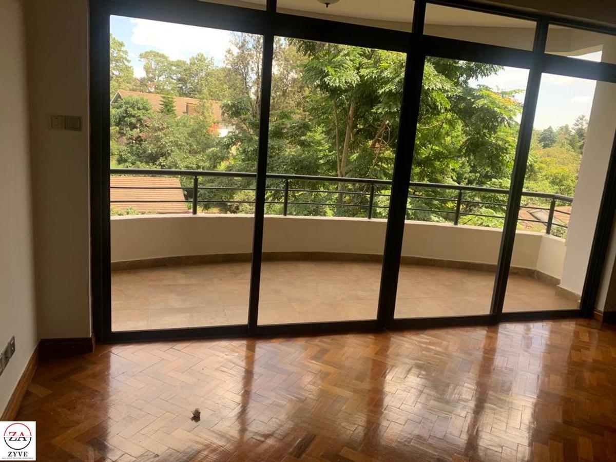 Serviced 4 Bed Apartment with En Suite at Riverside Drive - 12