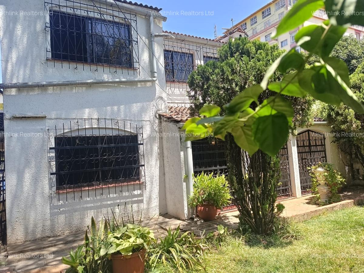 4 Bed Villa with En Suite at Kilimani - 2