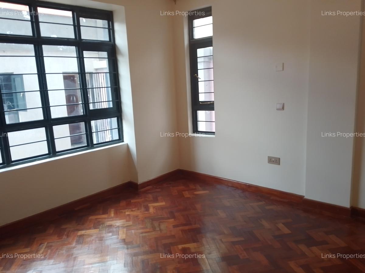 6 Bed Townhouse with En Suite at Karen - 13