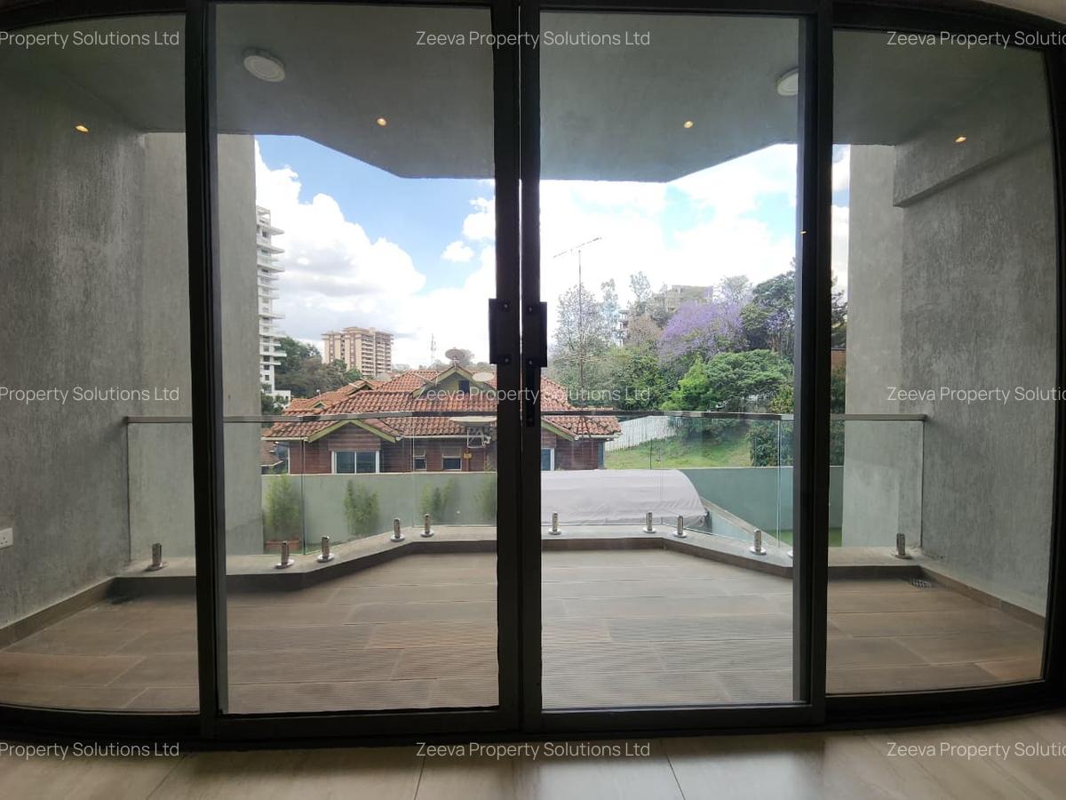 2 Bed Apartment with En Suite in Westlands Area - 4