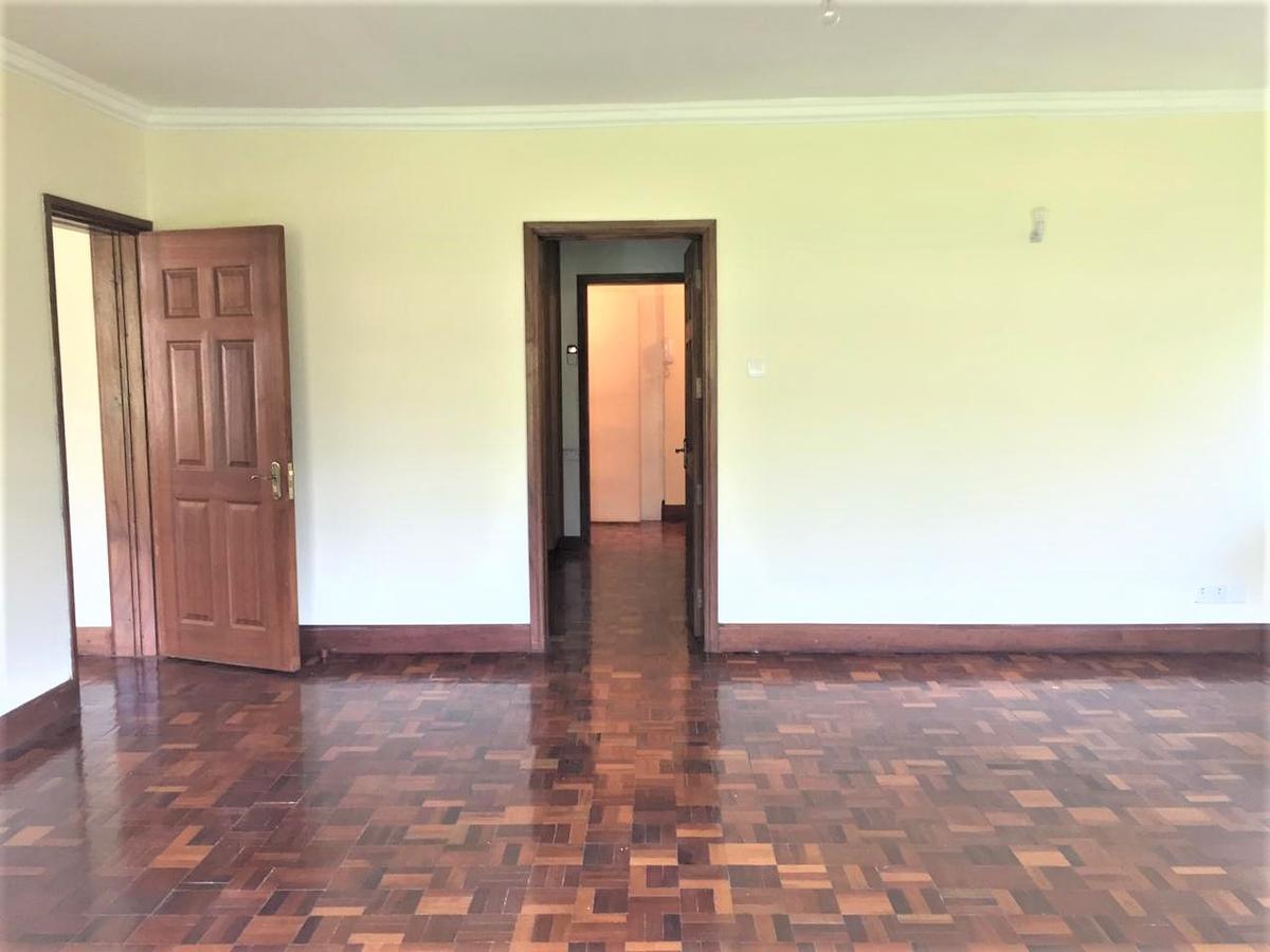 4 Bed Townhouse with En Suite at Runda - 7