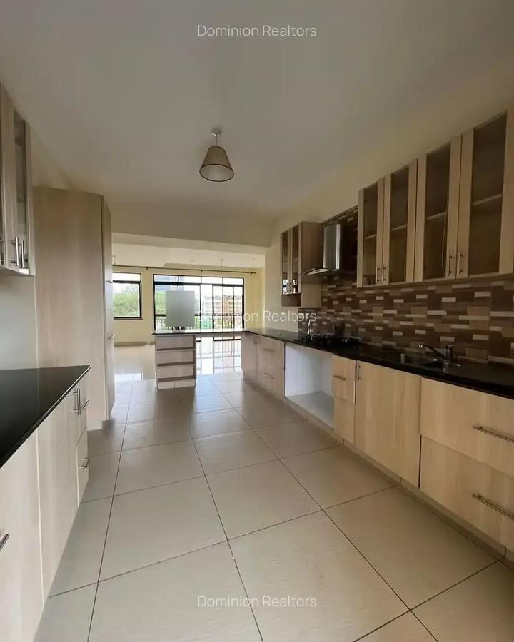 3 Bed Apartment with En Suite at Raphta Road - 13