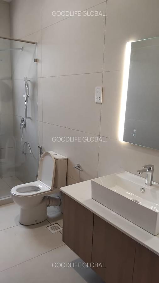 5 Bed House with En Suite at Loresho - 20