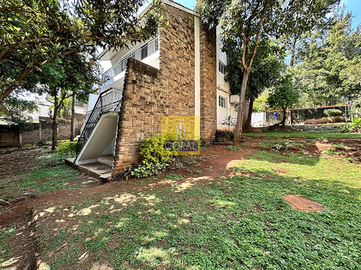 3 Bed Townhouse with En Suite in Westlands Area - 17