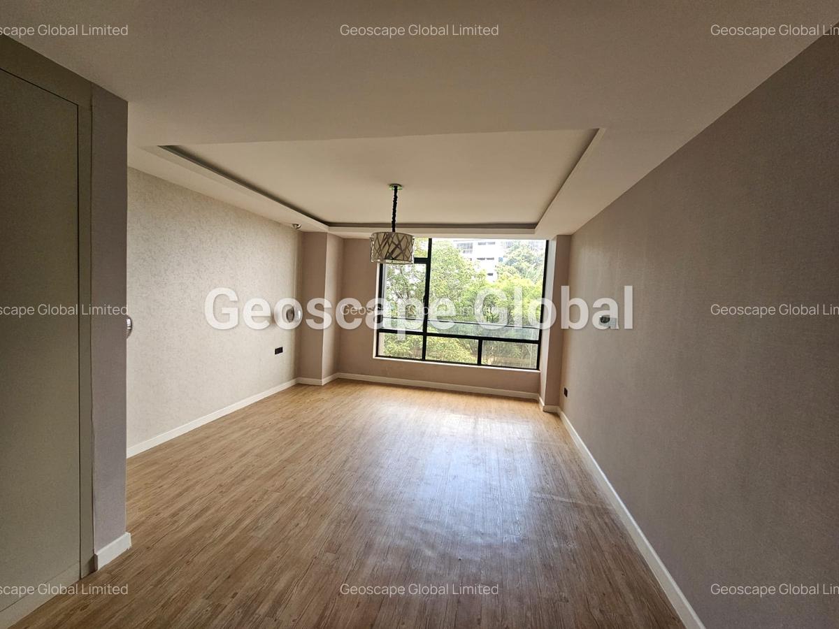 3 Bed Apartment with En Suite in Spring Valley - 2