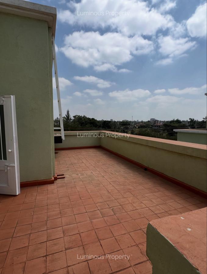 4 Bed Townhouse with En Suite at Kamakis - 9