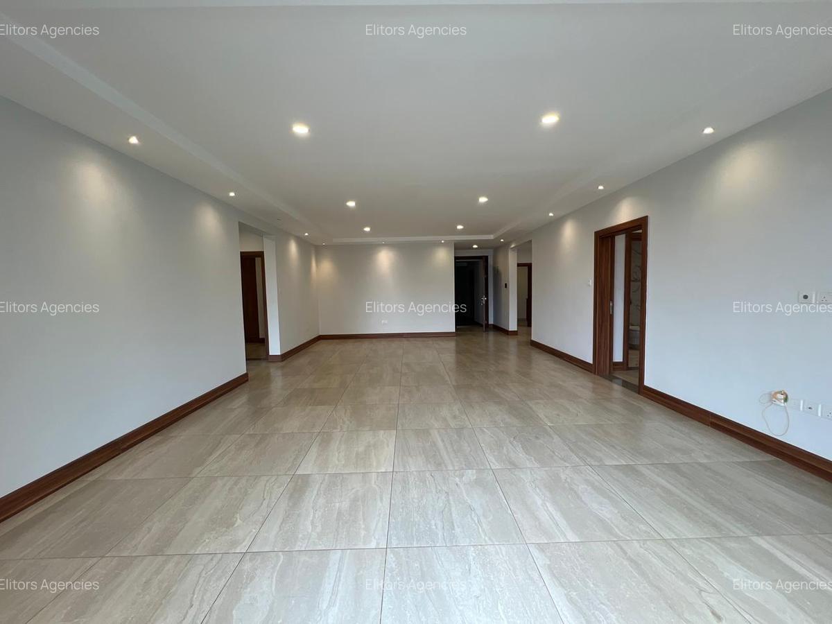 3 Bed Apartment with En Suite at Raphta Road - 5